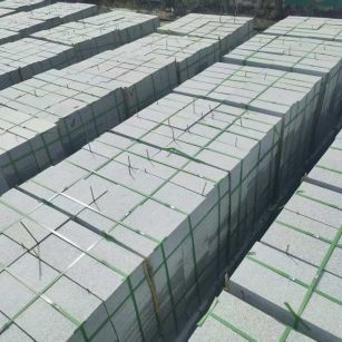 温州 芝麻白1.8公分火烧300*600地铺，清仓大甩卖