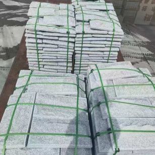 温州 芝麻白蘑菇石装车出货