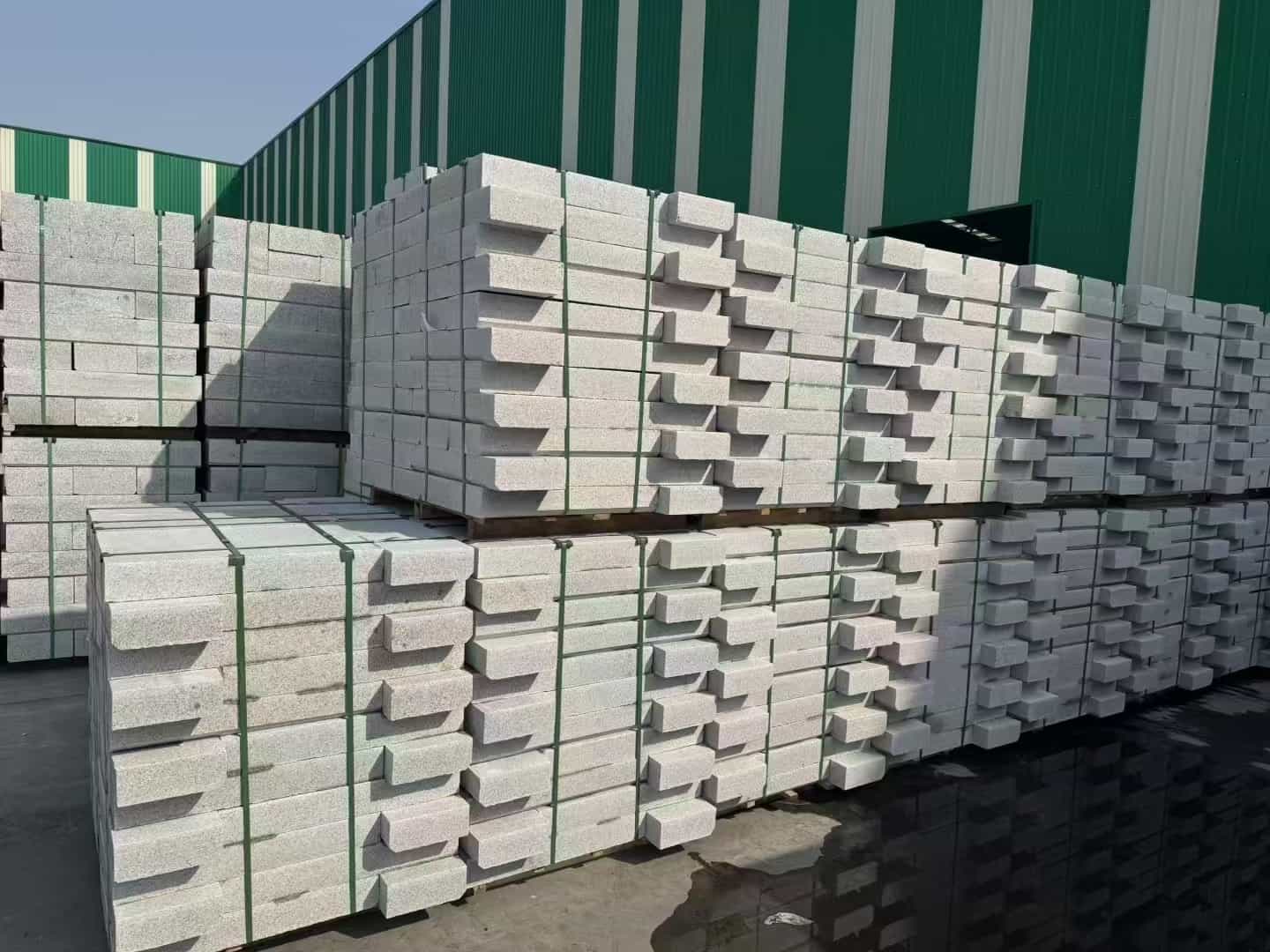 温州芝麻白路沿石