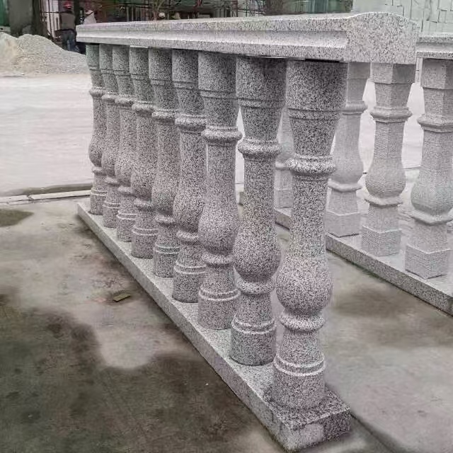 温州 芝麻白圆形光面花瓶柱，栏杆