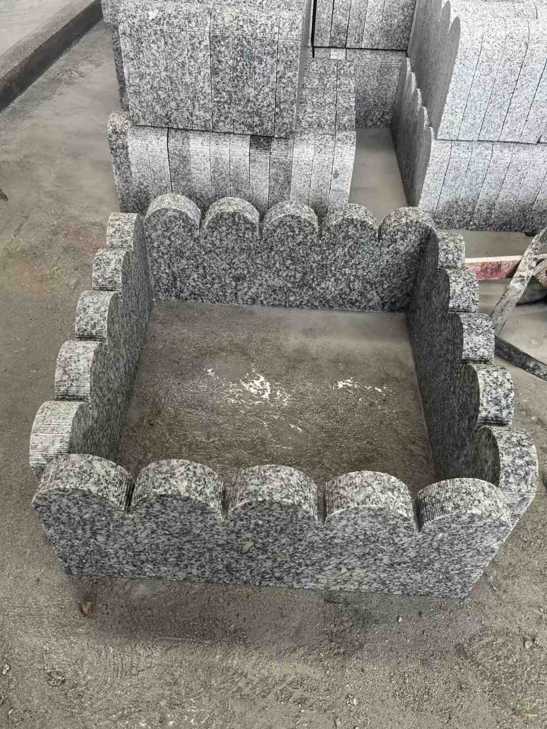 温州 花边石、花坛围栏石、花池界石、菜园栅栏石、镶边石、波浪状界石介绍