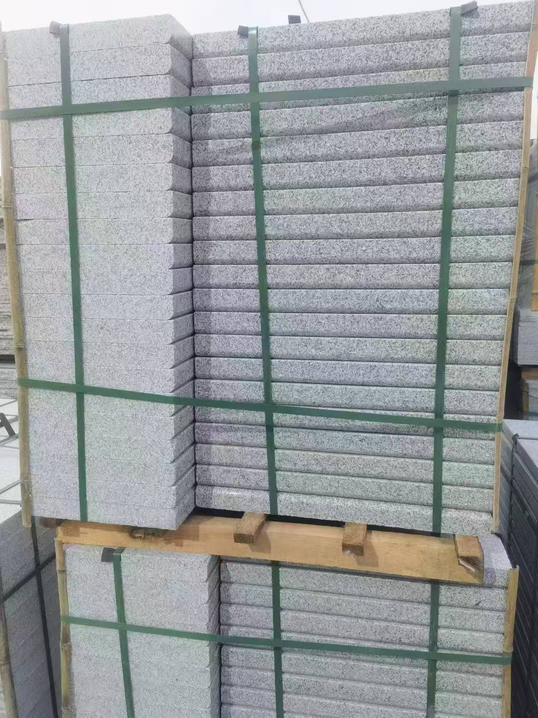 温州 5公分芝麻白，倒斜角，室外楼梯踏步