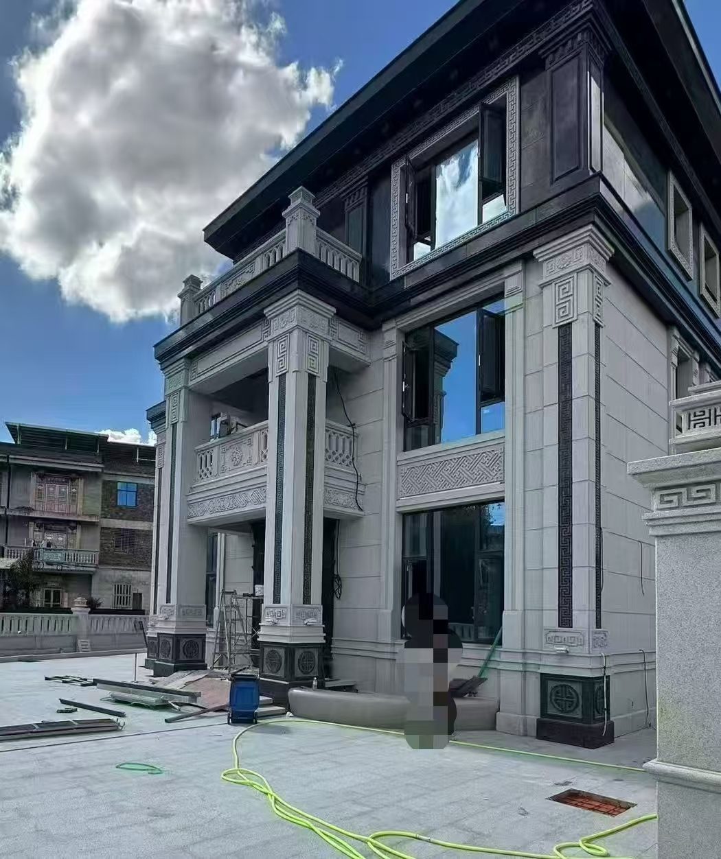 温州 别墅干挂，芝麻白与芝麻黑完美配合