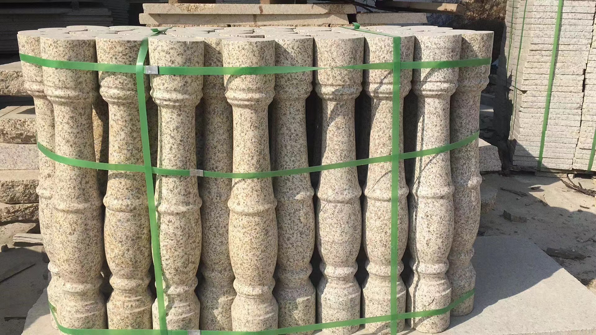 温州黄金麻石栏杆扶手