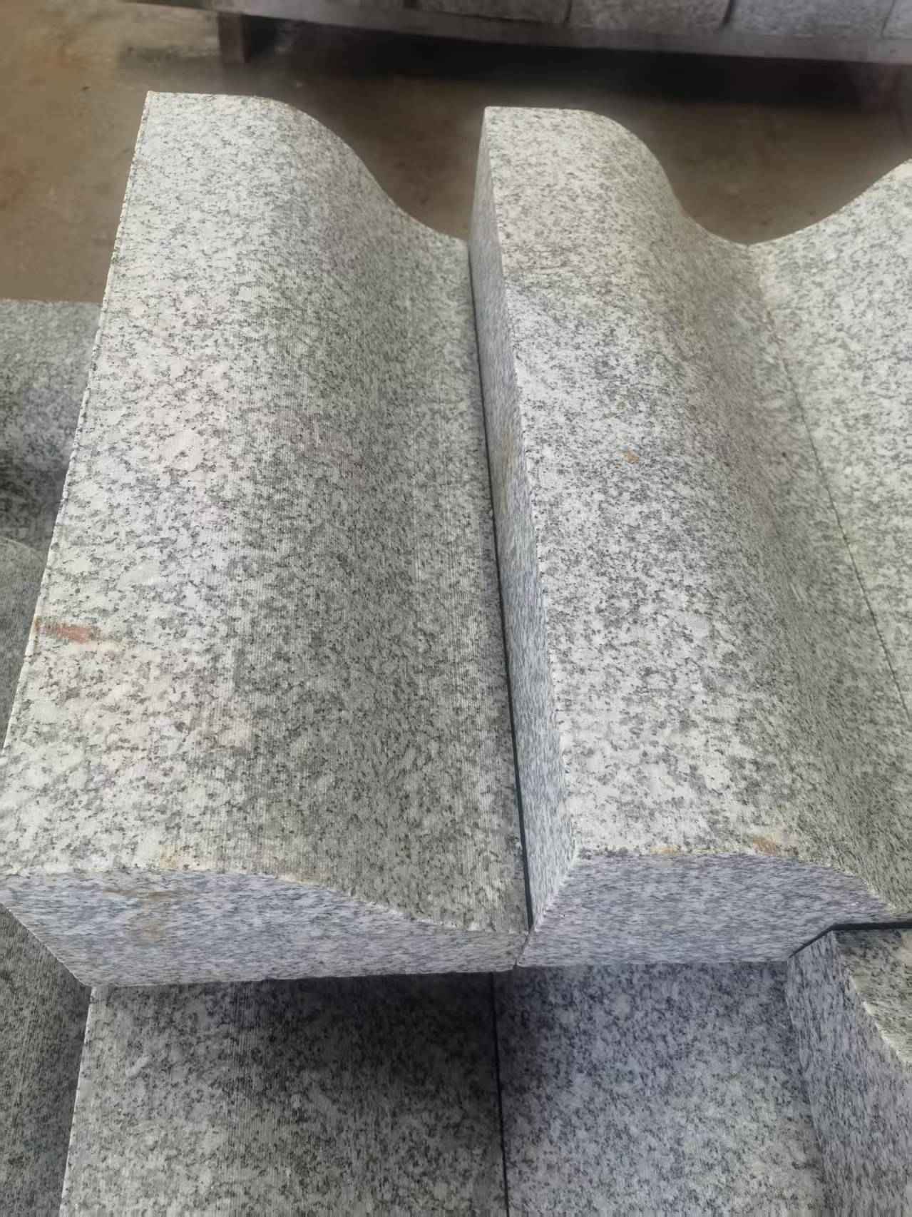 温州芙蓉白S型拉丝面路沿石